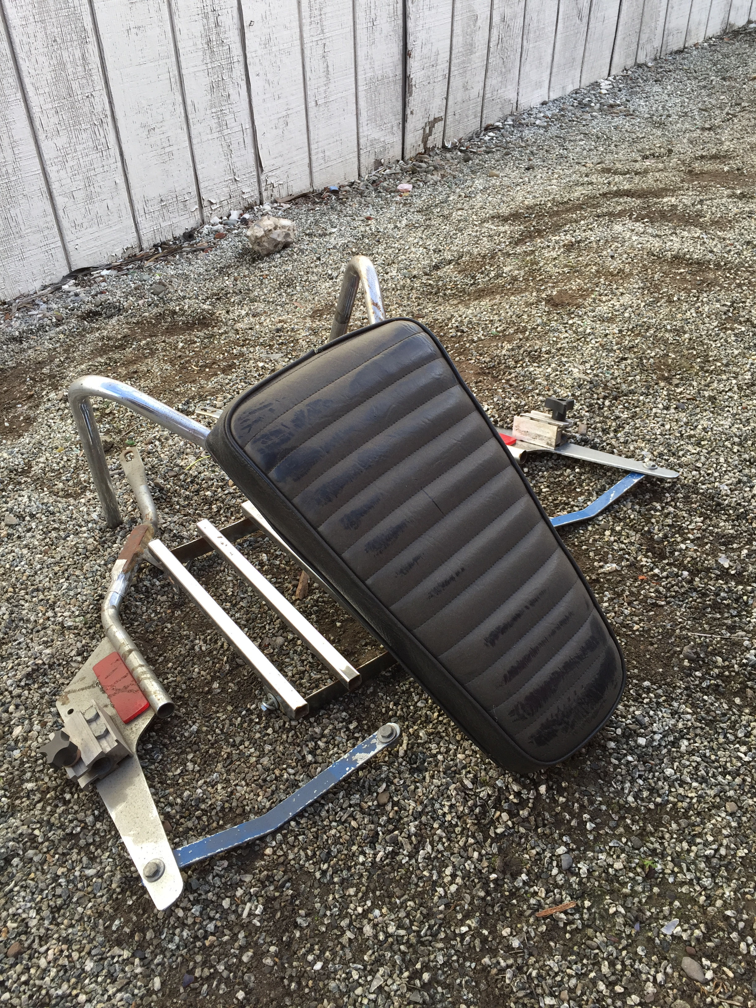 KZ650B2 carrier with passenger back support (KZ550, KZ650, KZ750, KZ900, KZ1000)