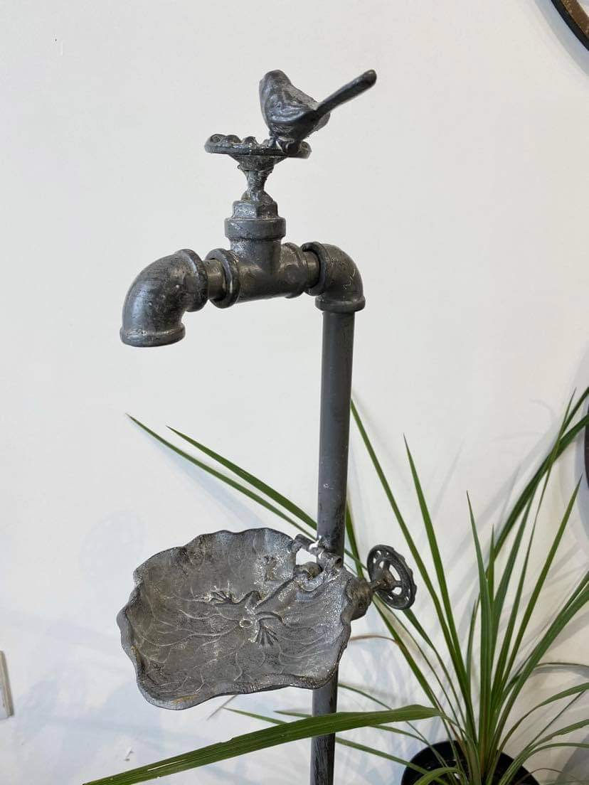 Thumbnail: Steel Tap Bird Feeder Garden Stake Bird Bath 