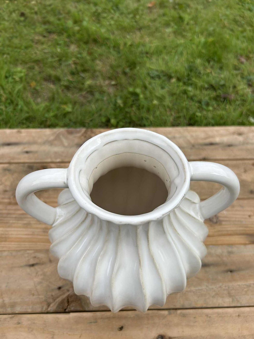 Thumbnail: Ribbed Dual Handle White Vase