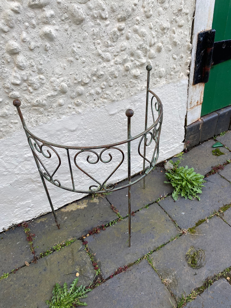 Thumbnail: Verdigris Curved Plant Support
