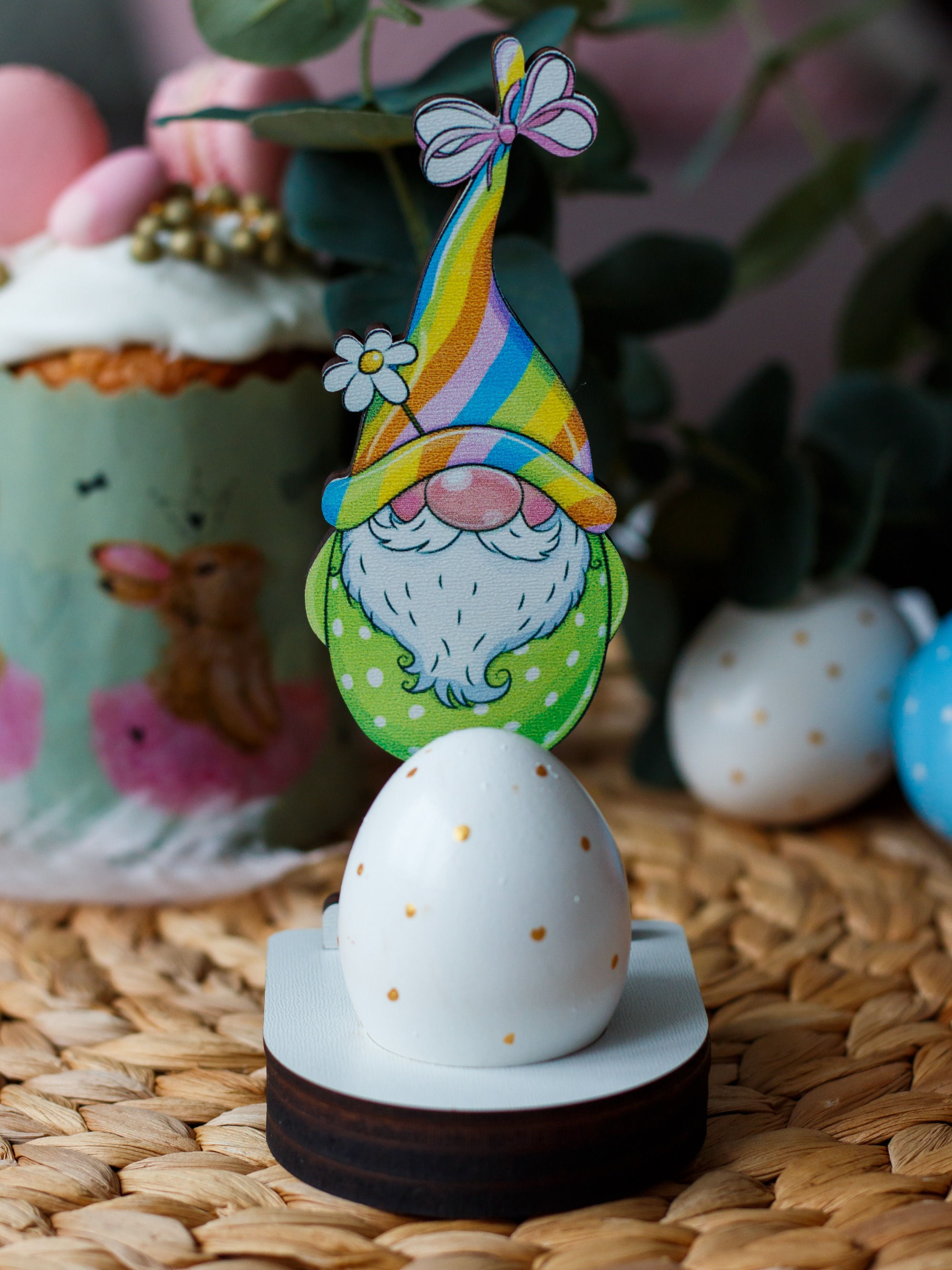 Великодня підставка гном