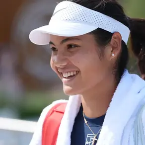 Emma Raducanu’s Australian Open warm-up in Hobart suspended due to rain