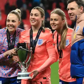 Lionesses aren’t taking sides in Mary Earps-Hannah Hampton fallout – Lauren Hemp