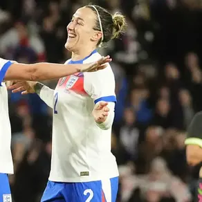 Lucy Bronze nets birthday goal as England ease to win over Australia