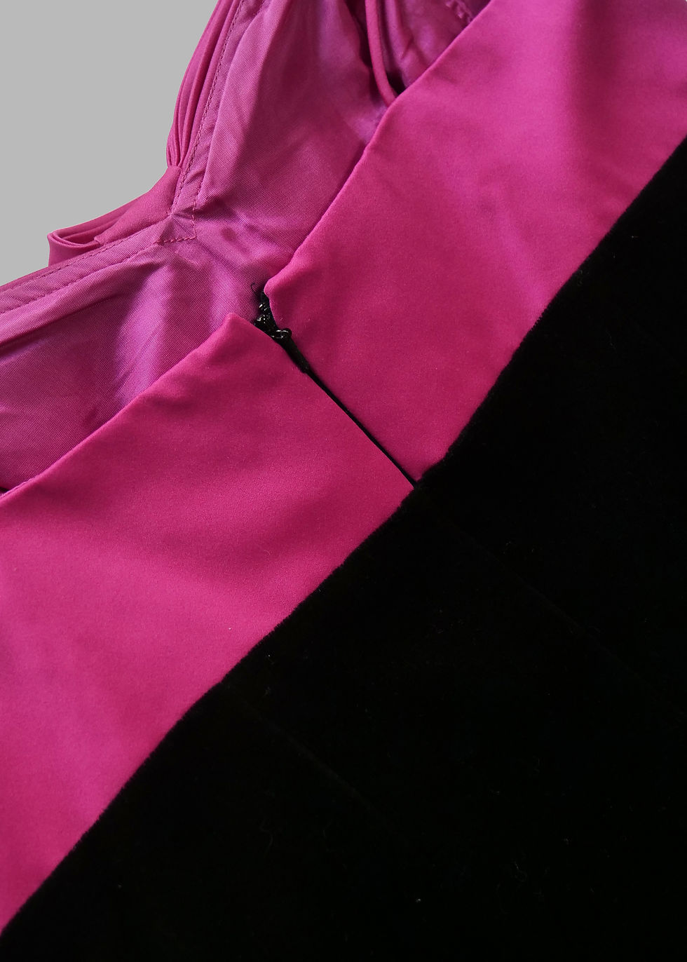 Thumbnail: Frank Usher Vintage Velvet Bow Dress | M
