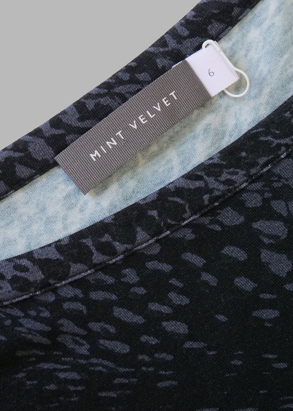 Thumbnail: Mint Velvet Animal Print Jersey Dress | UK 6