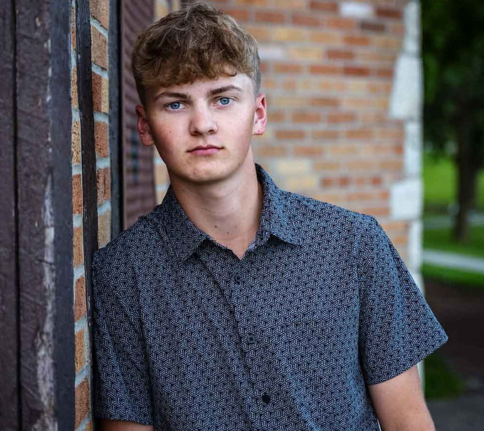 SeniorPortraits-10.jpg