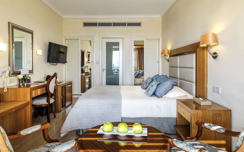 Alexander_The_Great_Beach_Hotel_Puregolf (7).jpg