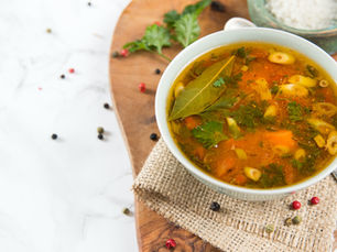 Caldo vegetariano de cura
