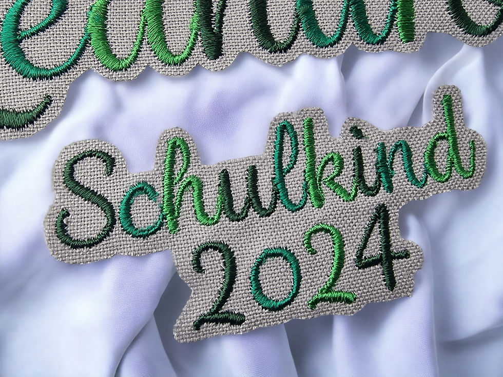Miniaturbild: Schriftzug Namenszug Patch "Lila" ab 3,90€