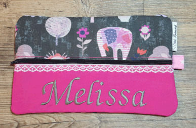 Miniaturbild: Feuchttüchertasche Name +Spitze