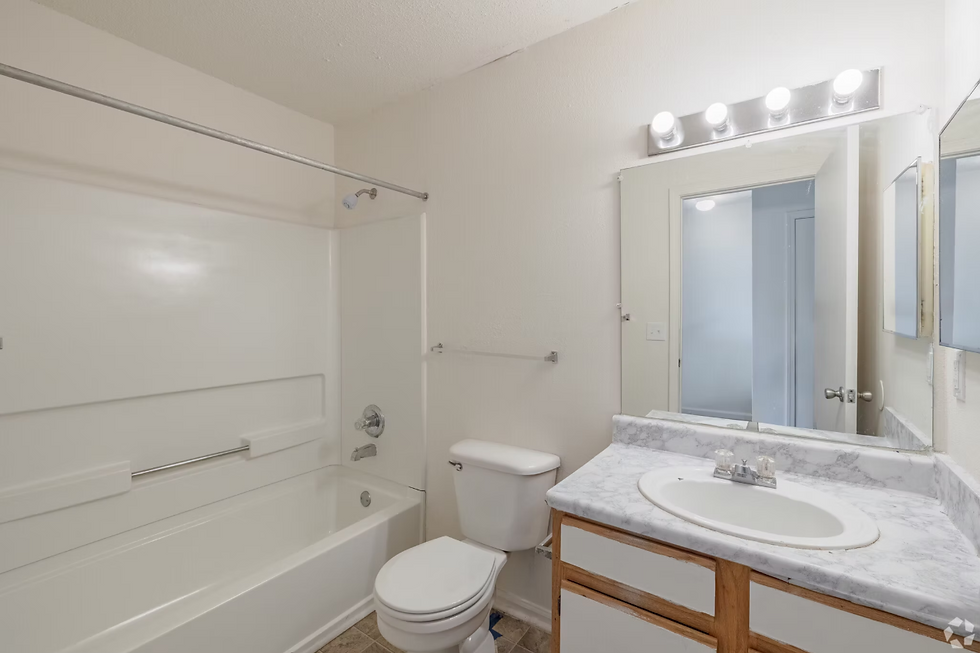 Huron Heights & Ridge townhomes near UMich