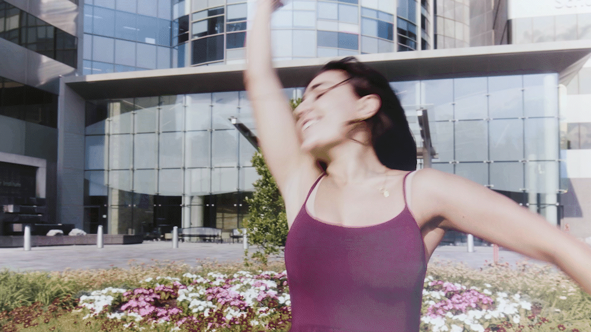 Lila dancing_flares_mask.gif