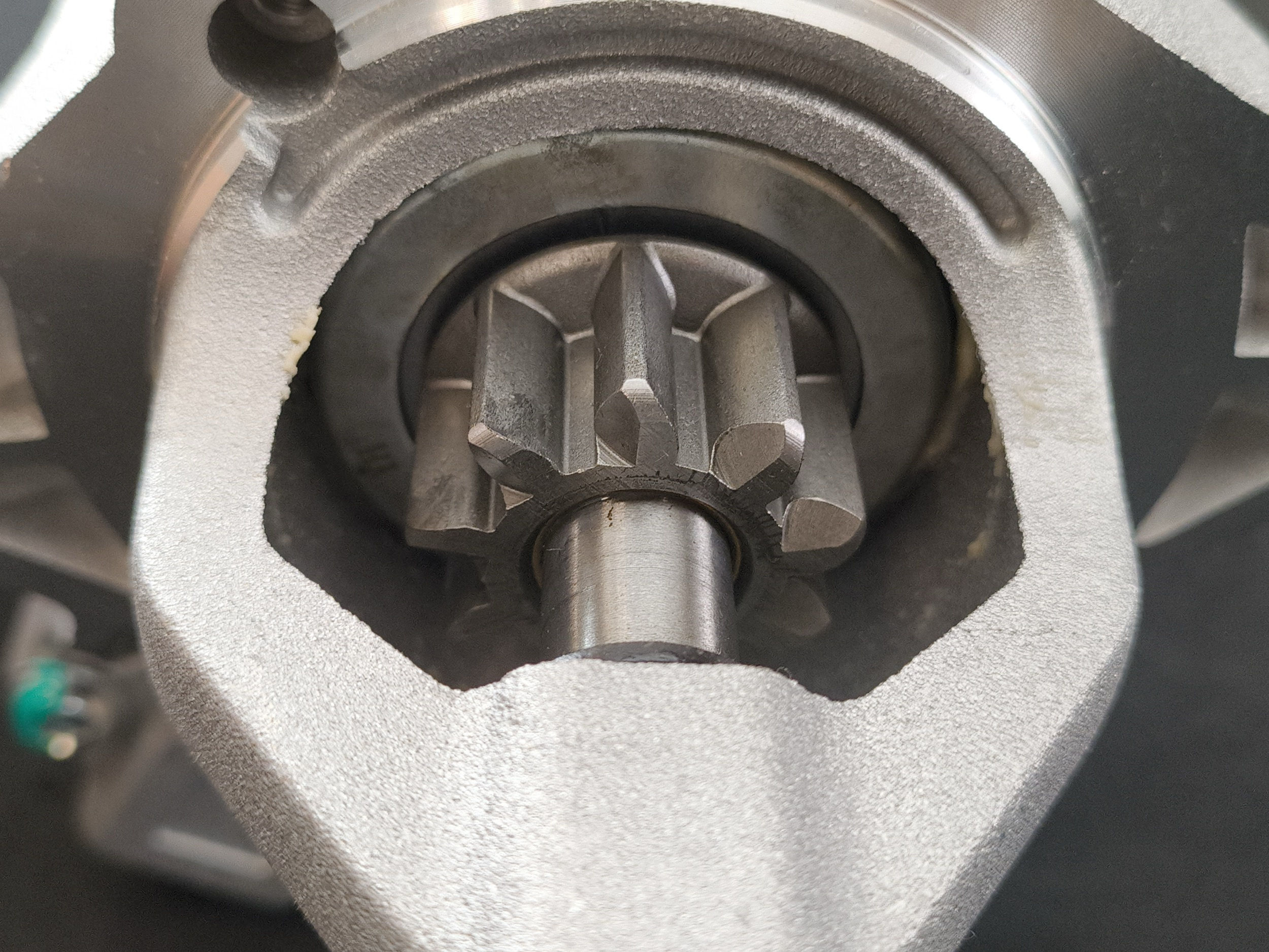 S2694NEW-DX: New Farm Equipment Starter
