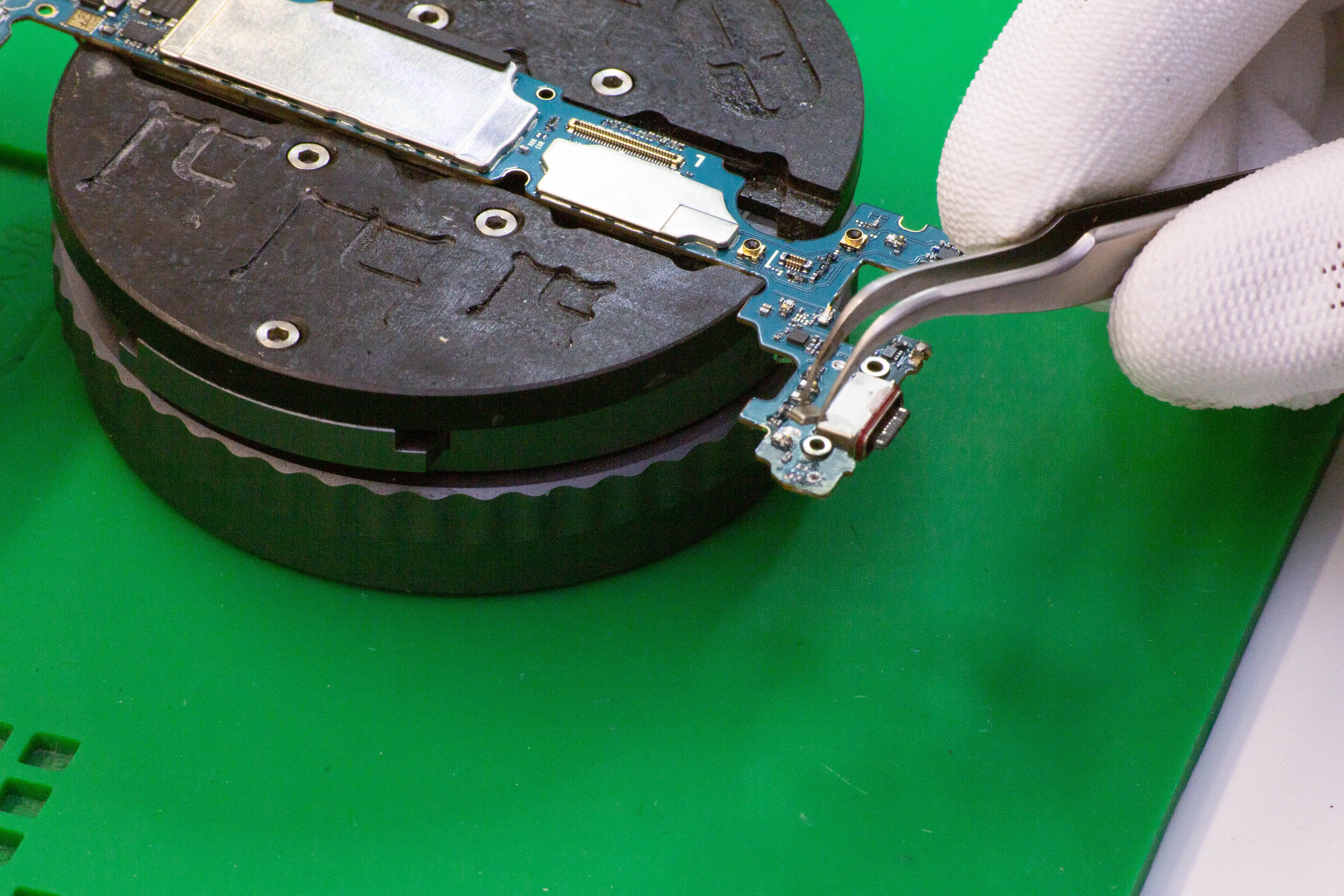 Wymiana mikrofonu samsung galaxy S10