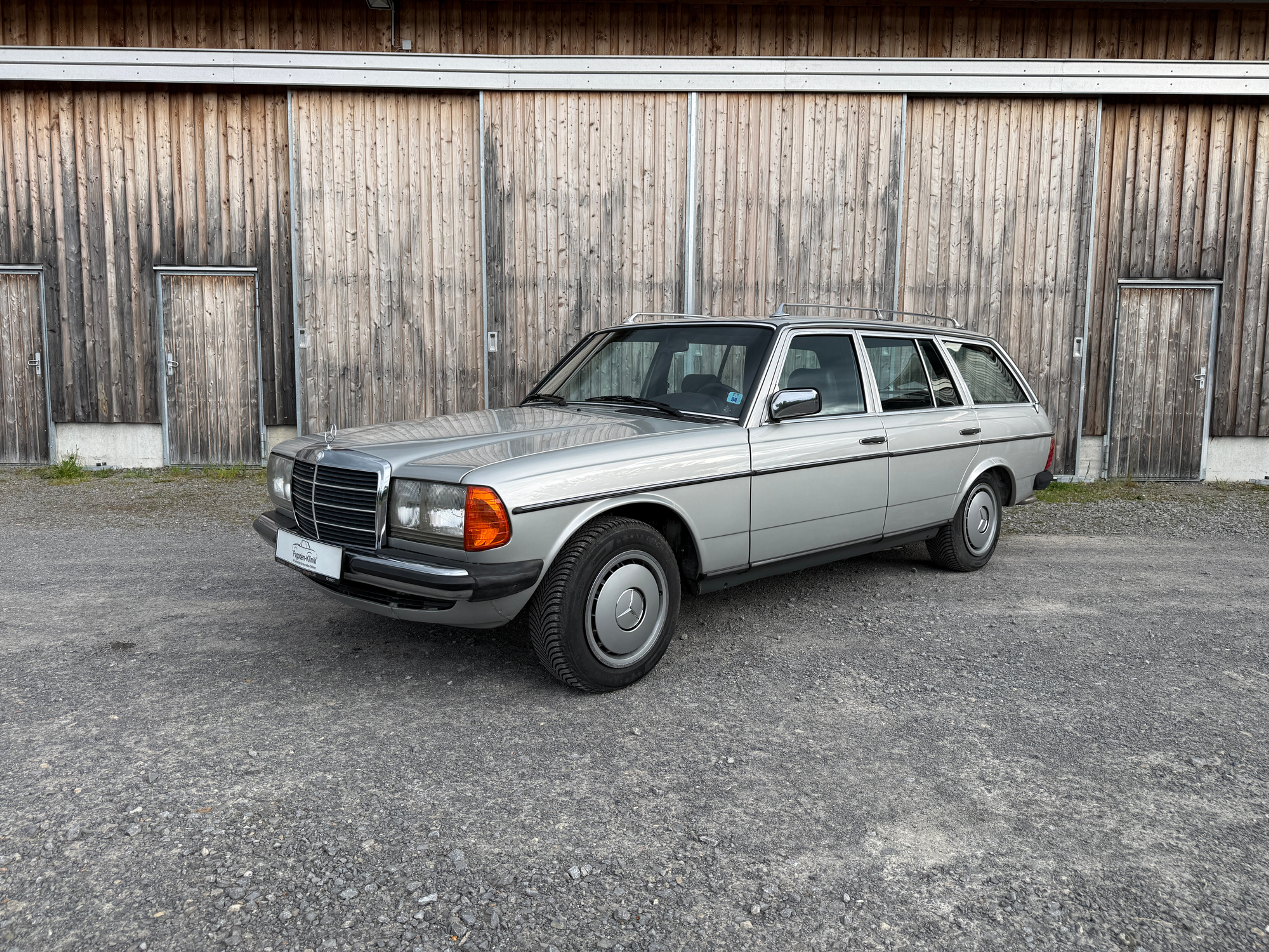Mercedes-Benz 230TE
