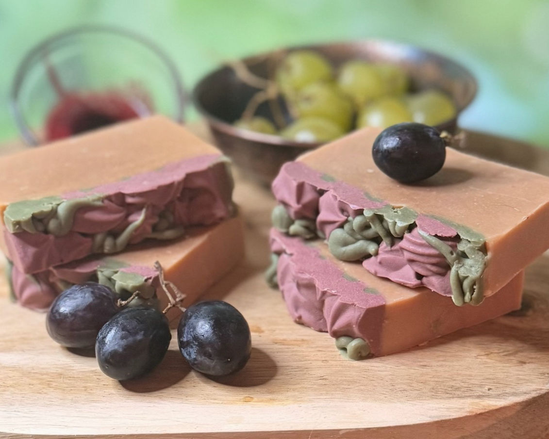 OINOS Red Wine Soap with Extra Virgin Greek Olive Oil