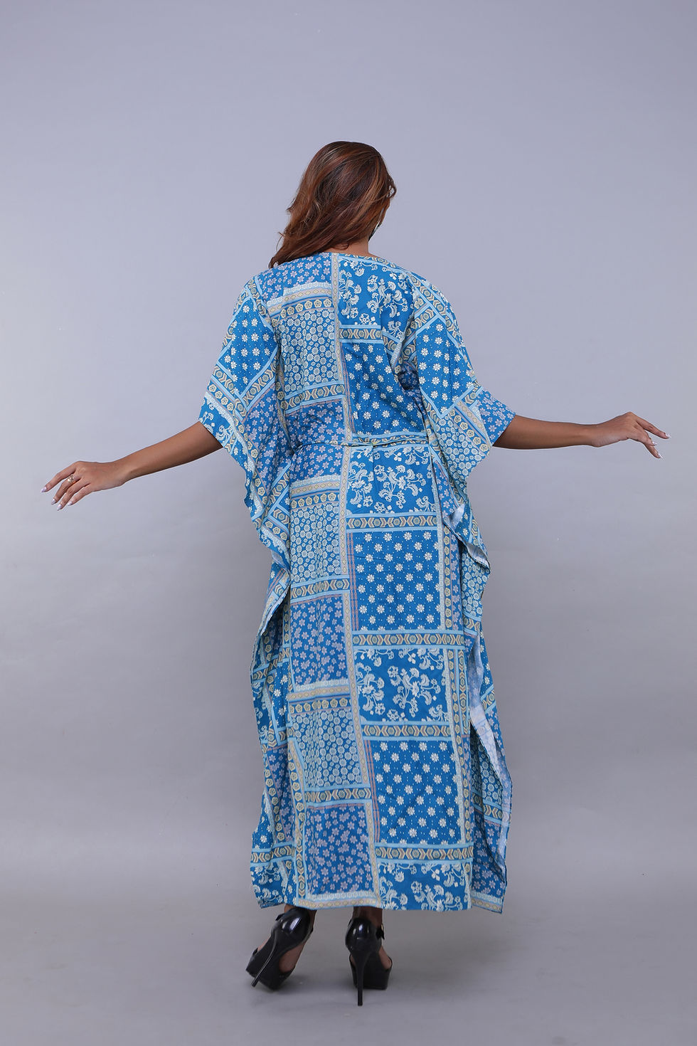Thumbnail: Miamore V neck Kaftan
