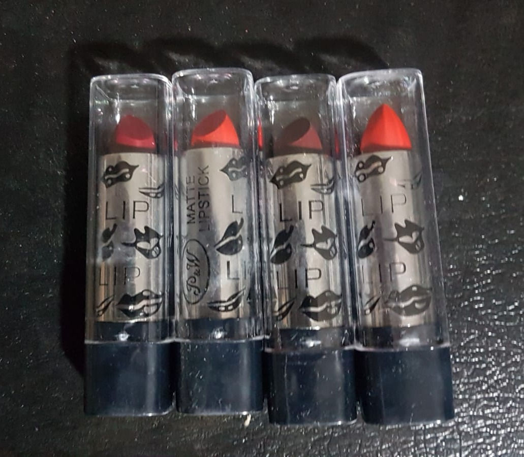 LABIALES MATTE P.W.