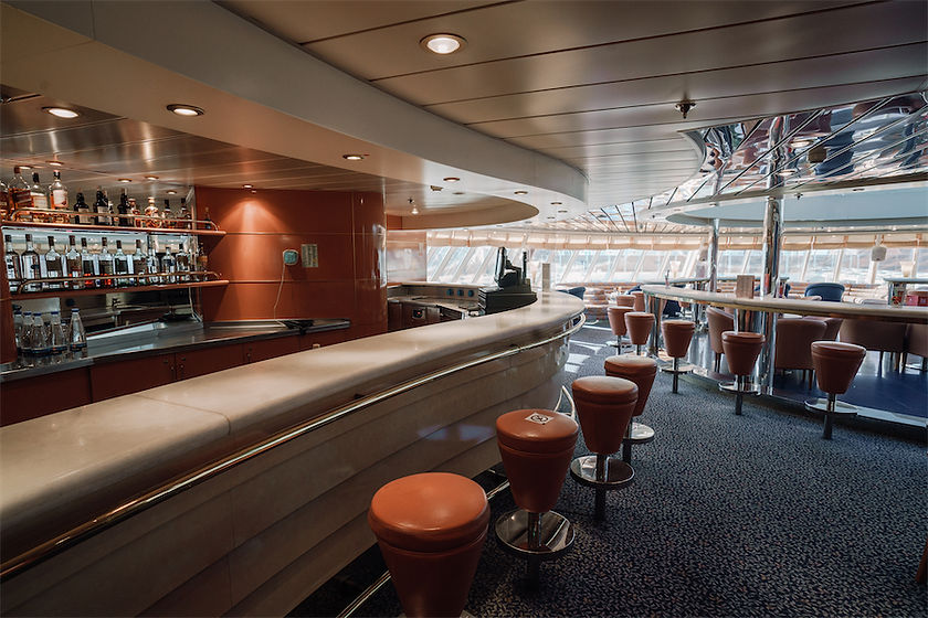 10.knossos_VIP LOUNGE apo Festos.be379ab.jpg