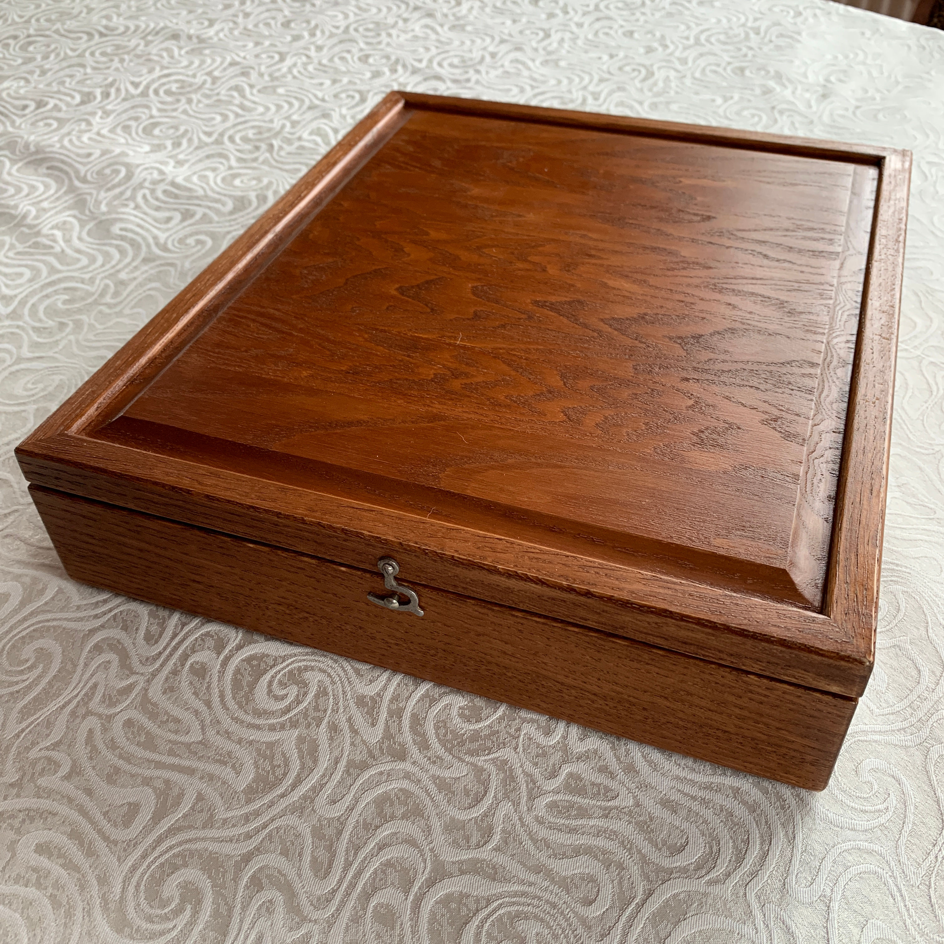 Коробка для чая "Earl Grey". Цена 190 рублей.