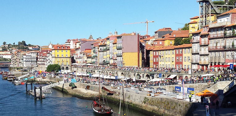 Nieghborhood Ribeira