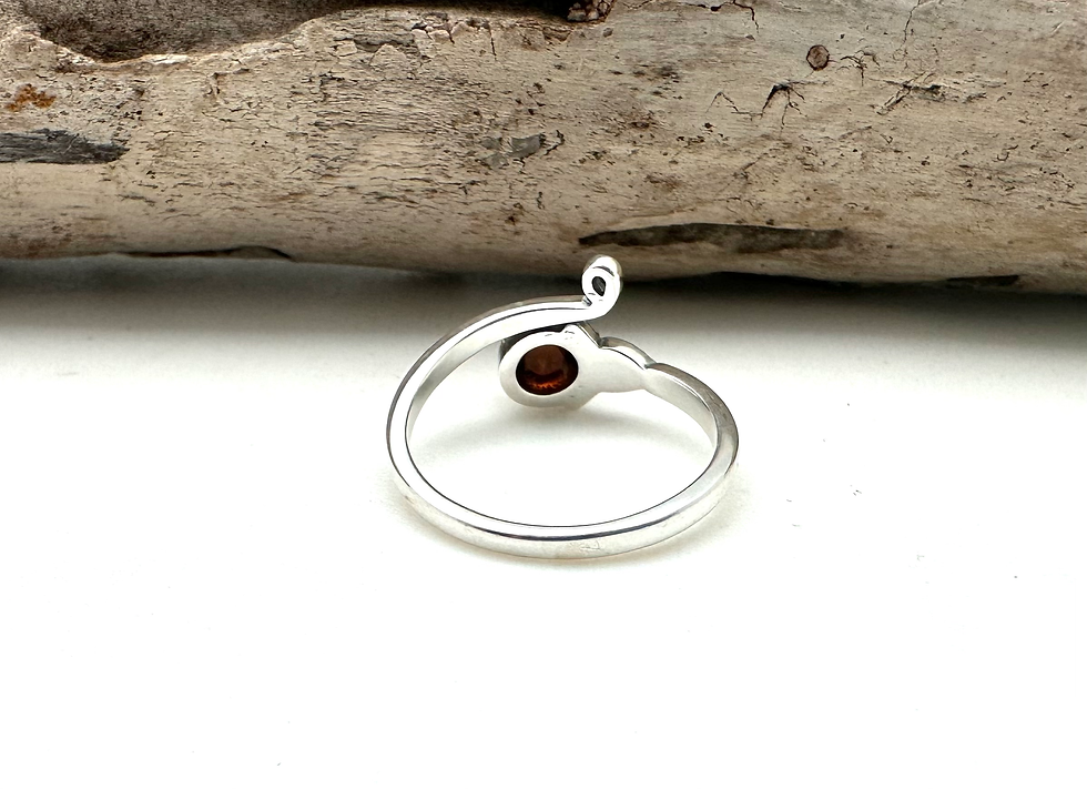 Thumbnail: Sr166 Garnet Silver Wrap Ring 4-10