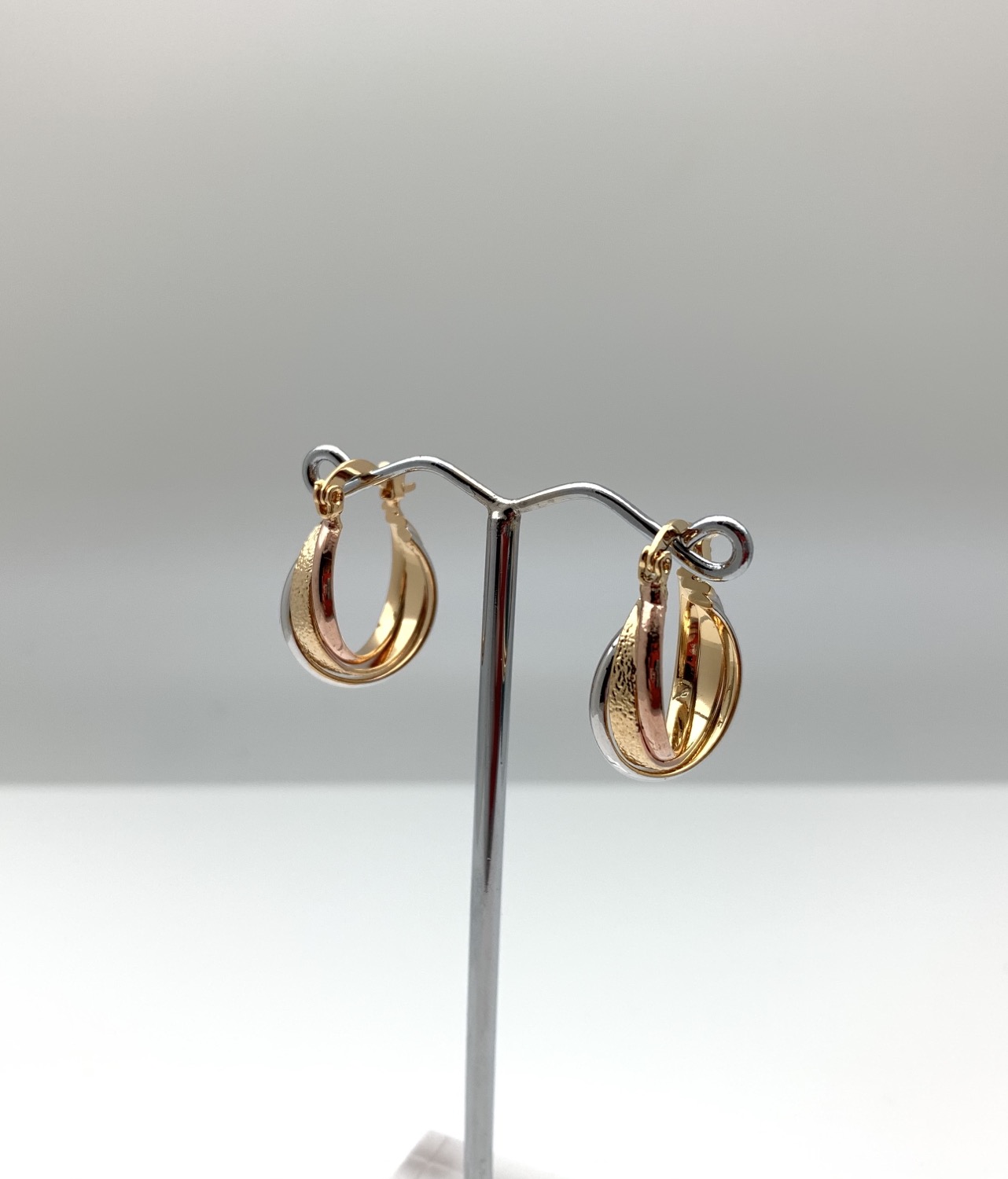Thumbnail: H125 Tricolor Small Hoop Earrings