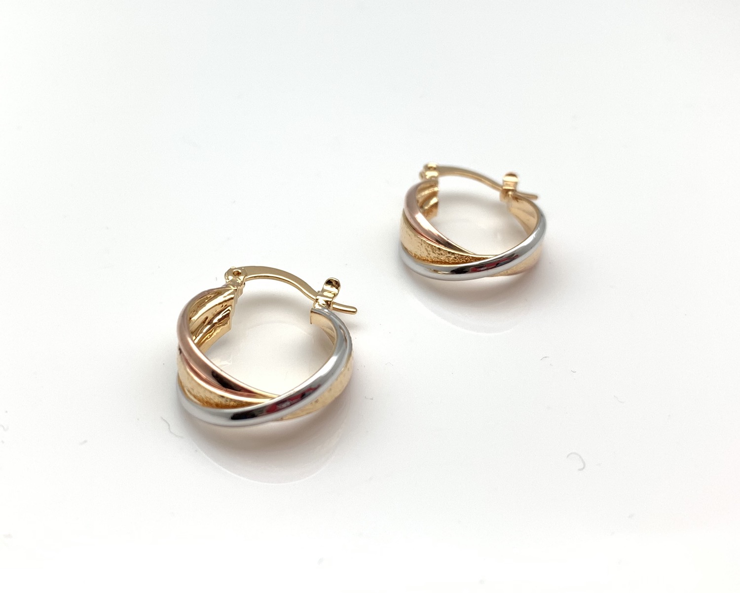 H125 Tricolor Small Hoop Earrings
