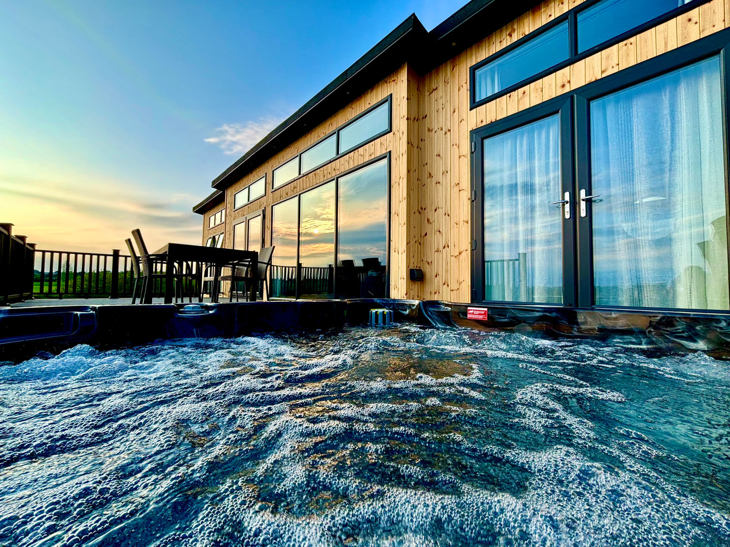 The Royal Lodge Two Bedroom Four Person Luxury Lodge with Hot Tub Decking Garden Ensuite Forest of Dean Wye Valley Gloucestershire