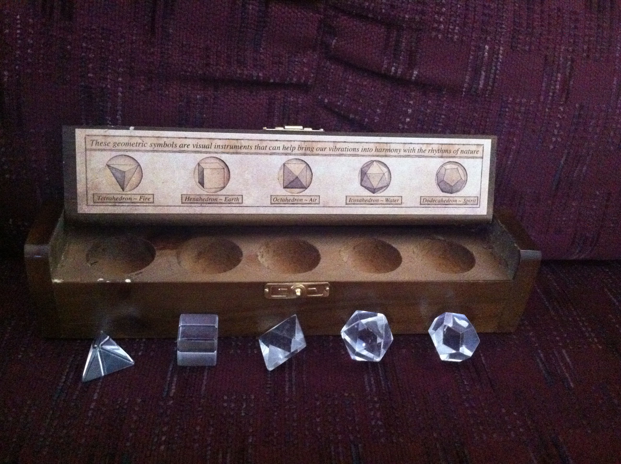 3D Element Crystals Amethyst or Clear Quartz