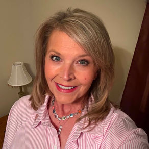 Stella Sims featured in the Story of Courage series sharing her journey through triple negative breast cancer, treatment and a double mastectomy.