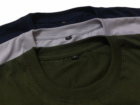 Alasan Kamu Harus Punya Kaos Polos