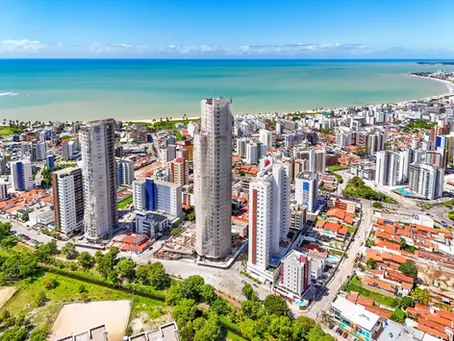 Mercado imobiliário em alta, cidade em tensão