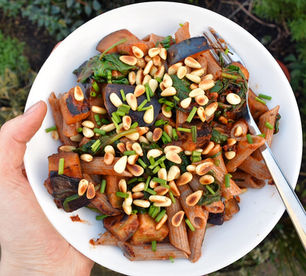 Super-Quick Aubergine & Spinach Buckwheat Pasta