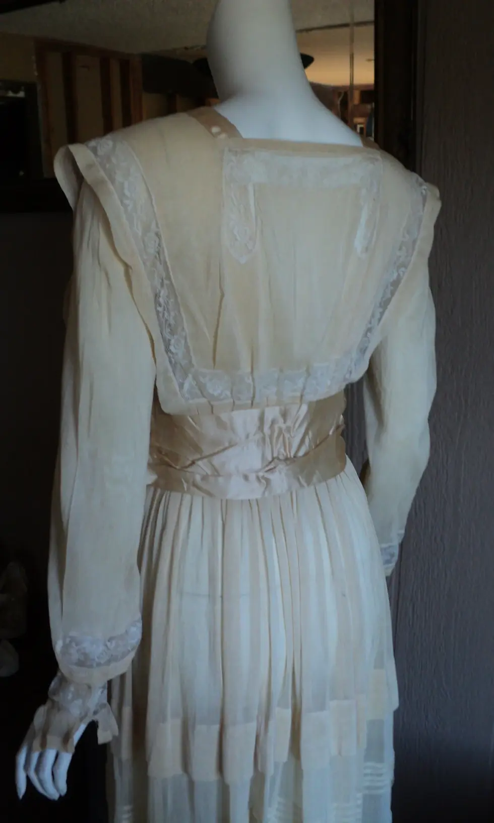 Thumbnail: Antique Edwardian Wedding Gown Original Size 6