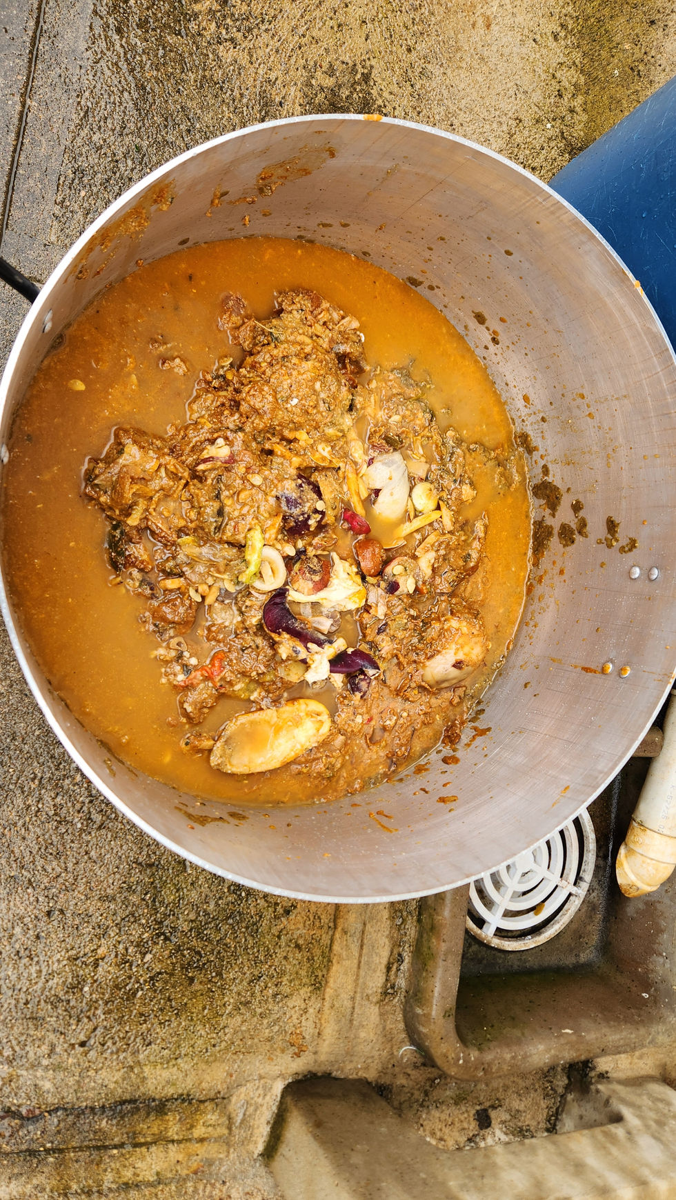 "cooking" the food waste from a restaurant