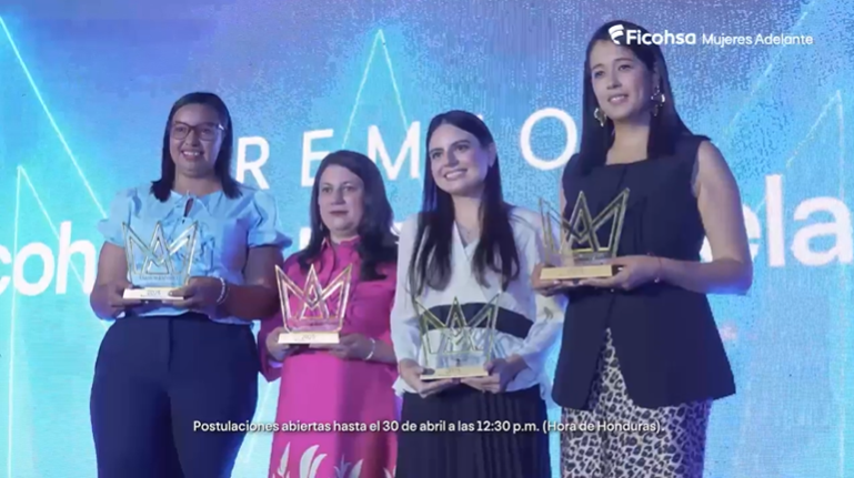 No pierdas la oportunidad de ser una de las ganadoras de los Premios en su quinta edición