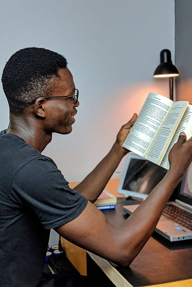 cara-negro-lendo.jpg