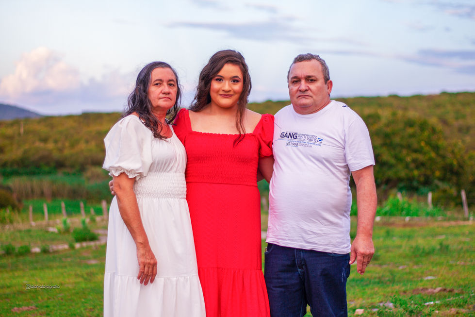 IMG_4925 15X21 10X15