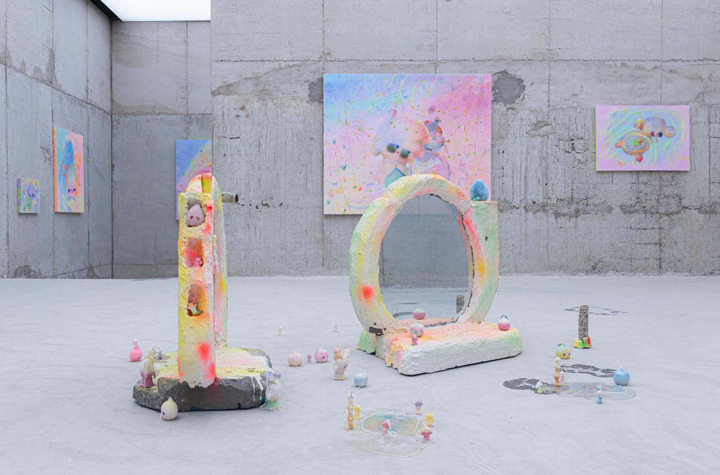 Exhibition View © SIMULSCRA & The Artist