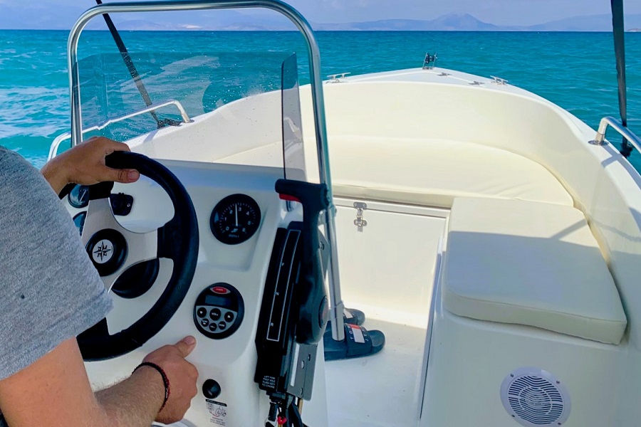 Rent a Boat in Milos