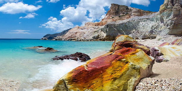 Home in Milos colors Kastanas.jpg