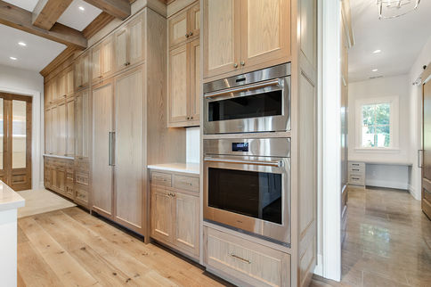 024_4575 Spring Blvd_MG_8507-HDR.jpg