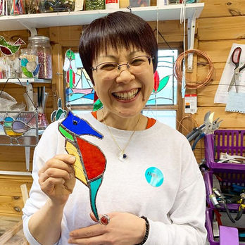 A great #stainedglassclass at #cherylpowlingstainedglassstudio with two lovely ladies Nori