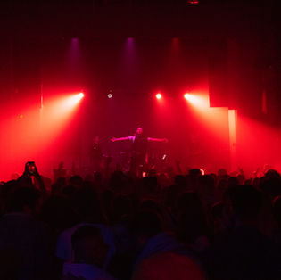 Oddliquor arrasa en la Sala Caracol en Madrid