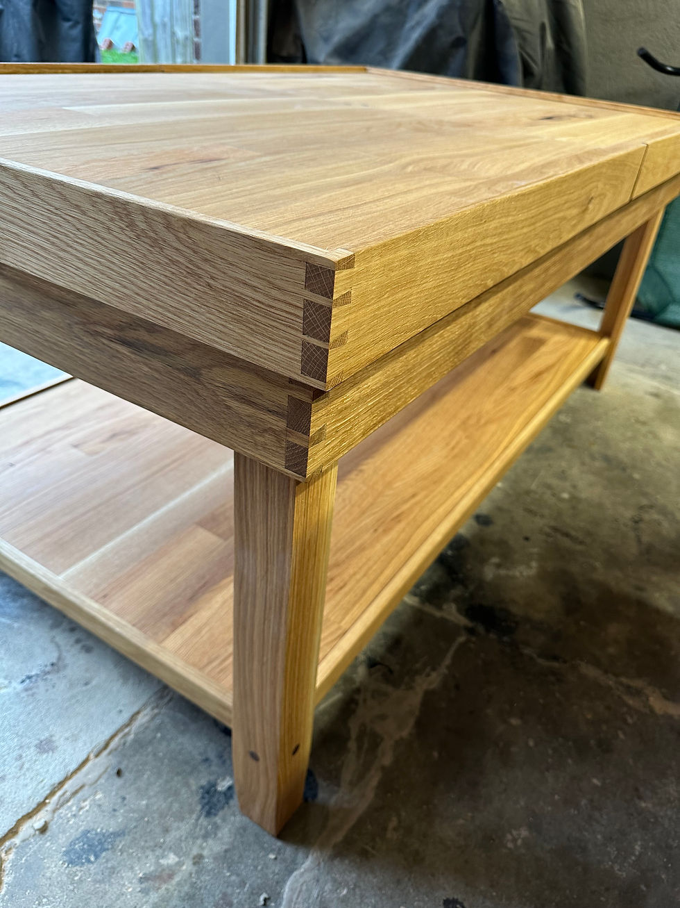 Thumbnail: Puzzle table