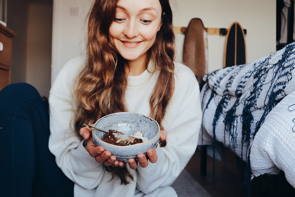 vegan girl - sticky toffee pudding