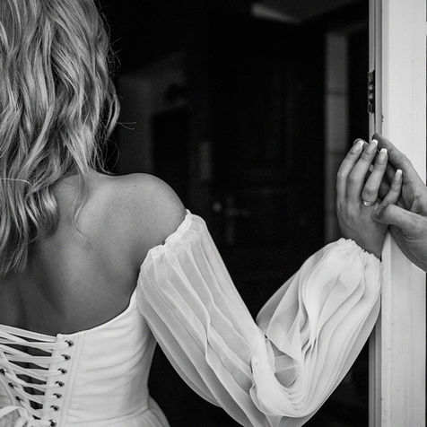 Laura_Ernestas_wed2361 copysm.jpg