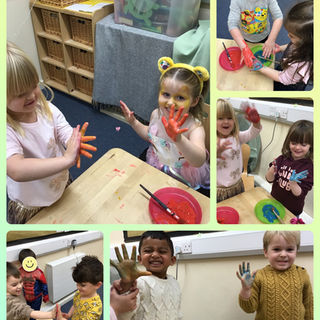 Nursery get messy to explore colour mixing